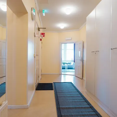 Apartment Kotimaailma Hortus - 4br *